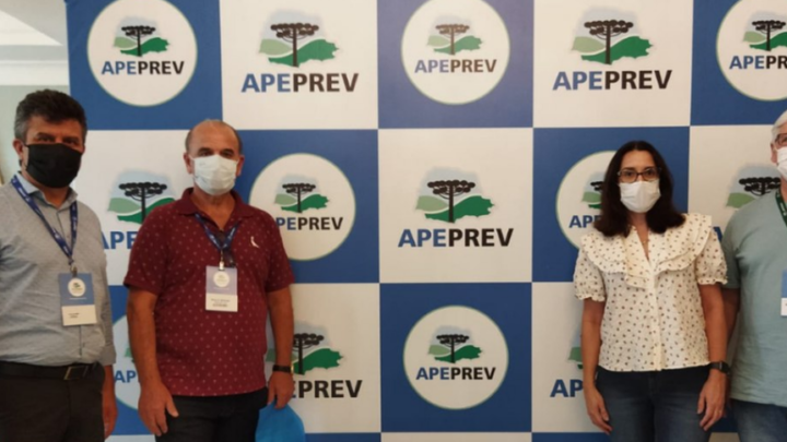 Wlademir Garbuggio representa Sarandi em evento sobre RPPS