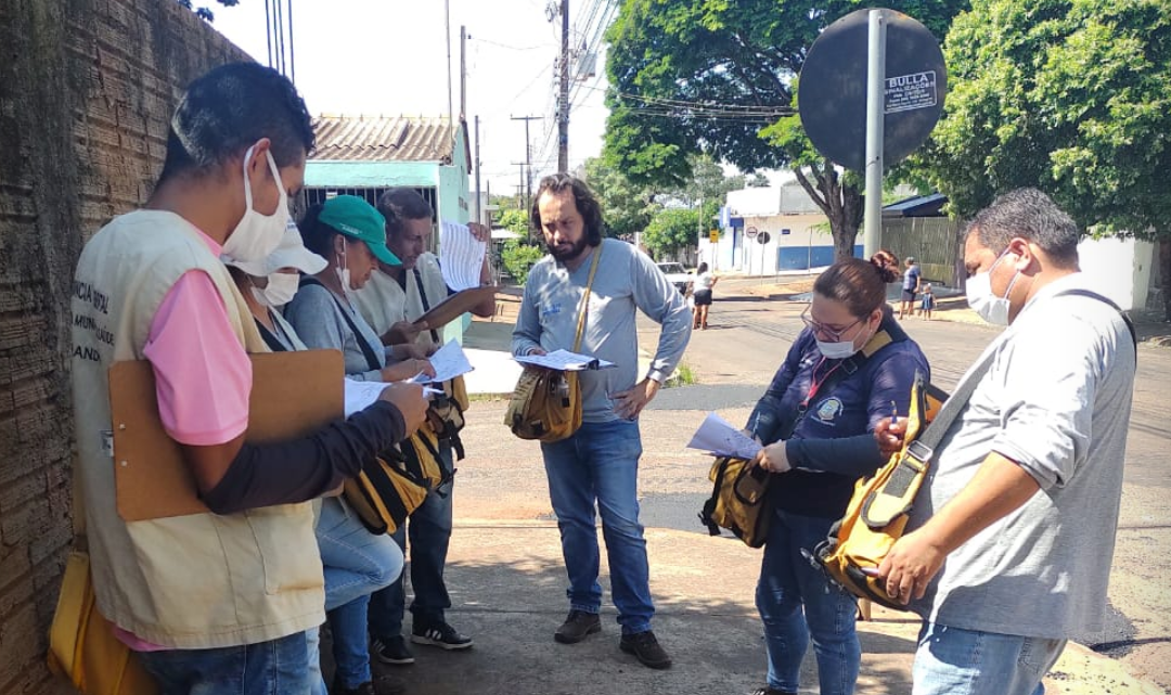 50 agentes de endemias participam dos arrastões de Sarandi contra a dengue