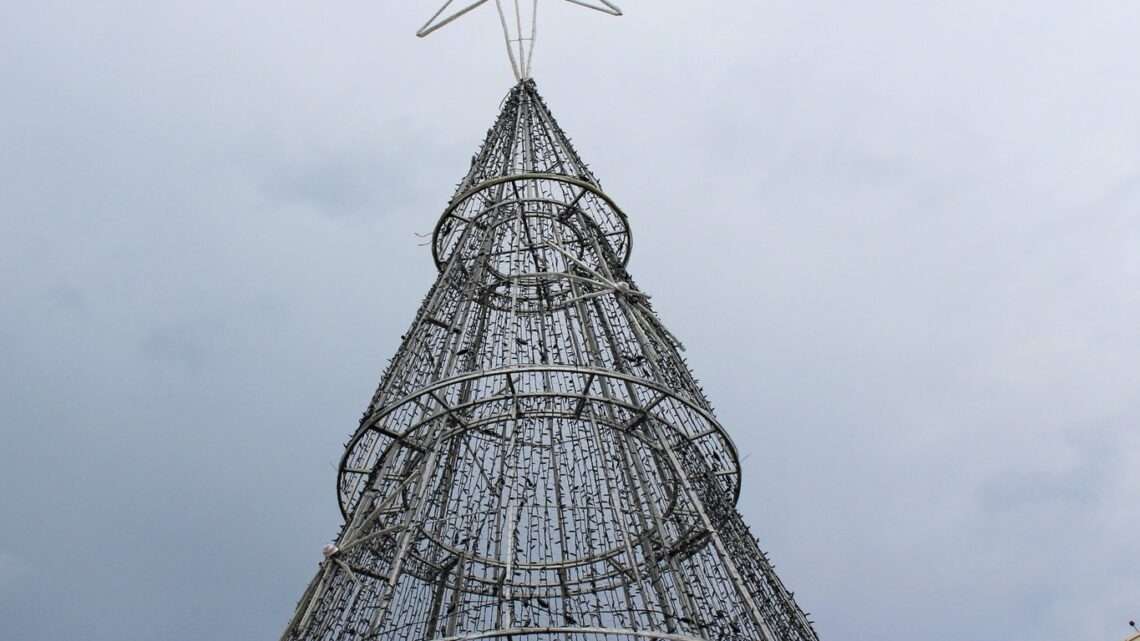 Com iluminação especial e árvore de Natal gigante, Brilha, Sarandi! começa neste sábado