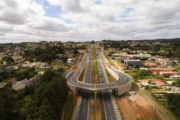 dois viadutos na BR-376 em Sarandi