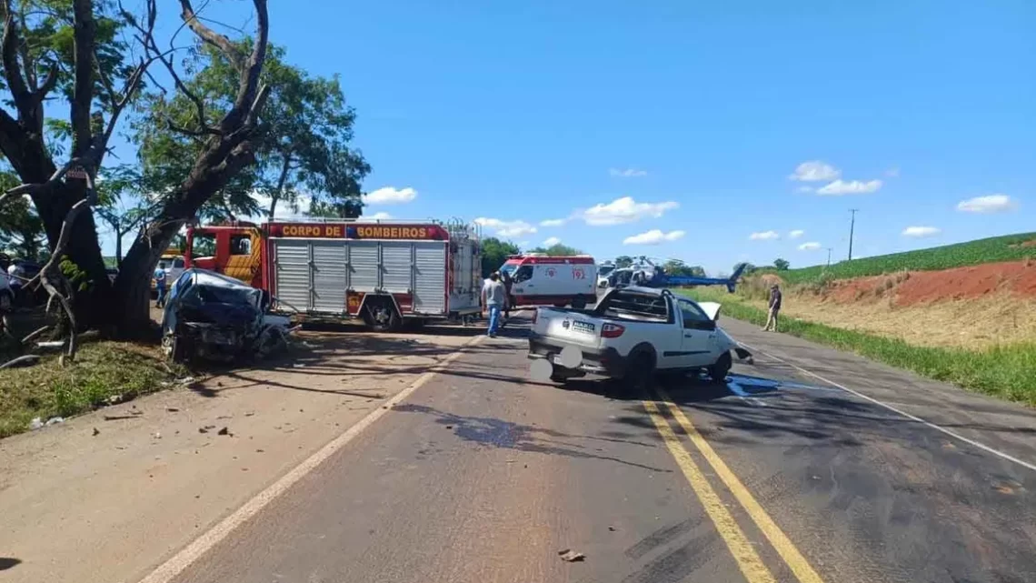 Dois morrem em acidente na BR-153; menina recebe transfusão no local